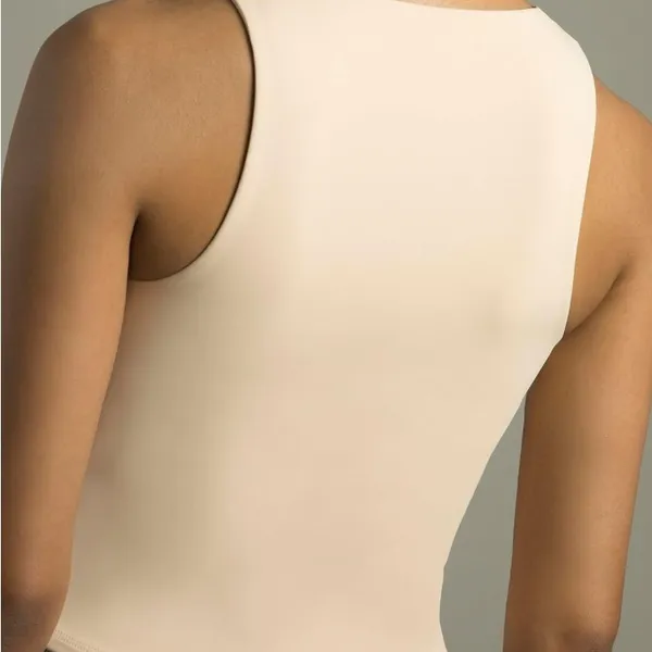 NWT Colorfulkoala Ivory High Neck Contour Tank Top Crop Double Lined - Medium - Image 2