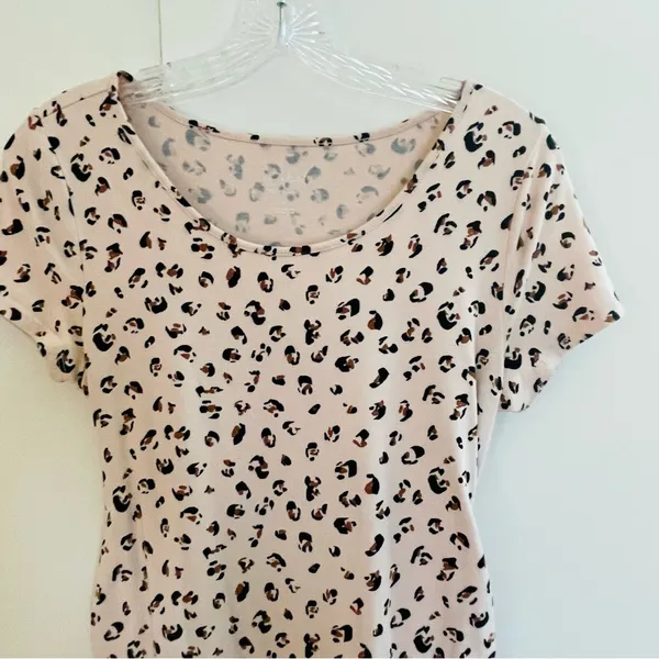 Isabel maternity Leopard Print Short Sleeve T-Shirt Dress size XS - Image 3