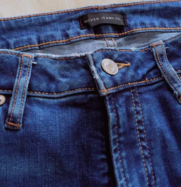 Silver Jeans Co. Jeans - Image 3