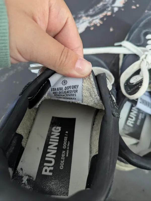 Golden Goose Deluxe Brand Running Sole In Black Nappa And Suede Sneakers - Image 10