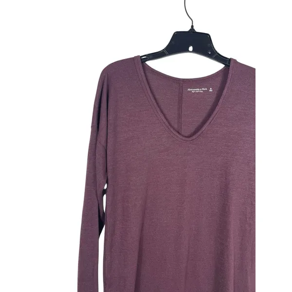 Abercrombie Fitch Soft A&F Cozy Plum V Neck Long Sleeve Tee Relaxed Top M - Image 5