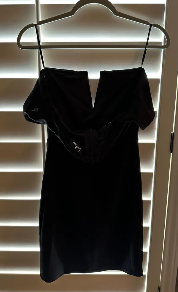 Black Dress - Image 3