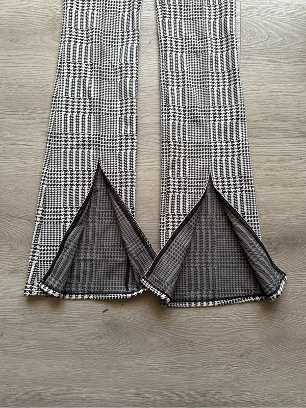 Alo High-Waist Glenplaid Flutter Yoga Pants - Image 3