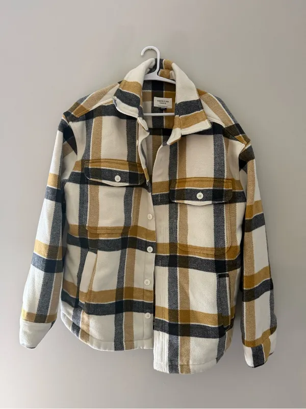American Eagle Oversized Plaid Sherpa Shacket Women M Yellow Black - Image 3