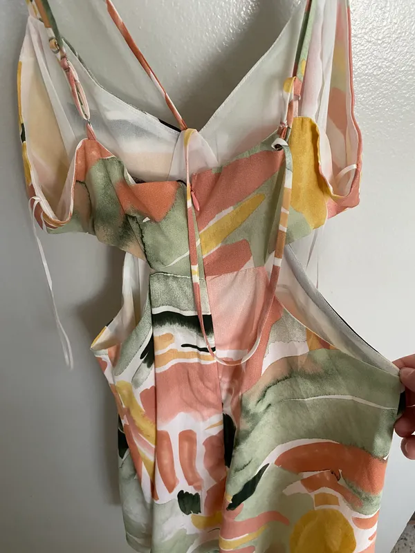 Boutique Dress Size L - Image 3