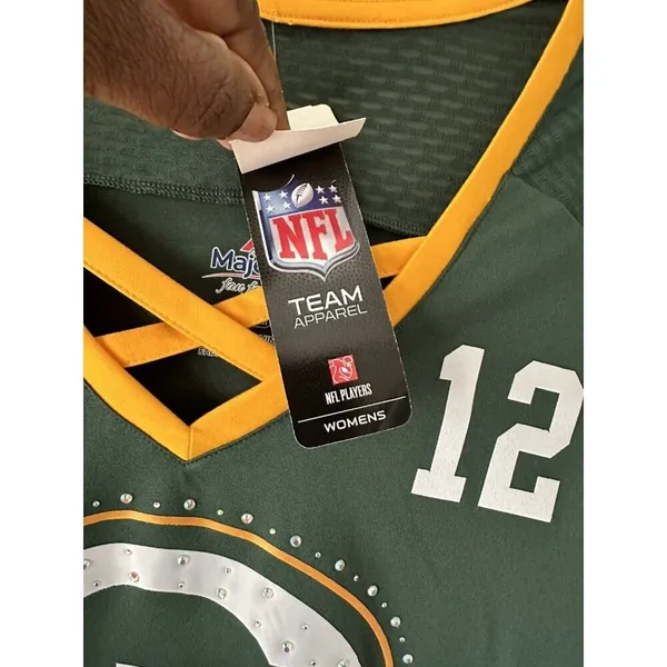 Green Bay Packers NFL Majestic Women's Short Sleeve Shirt Size Medium NWT - Image 4