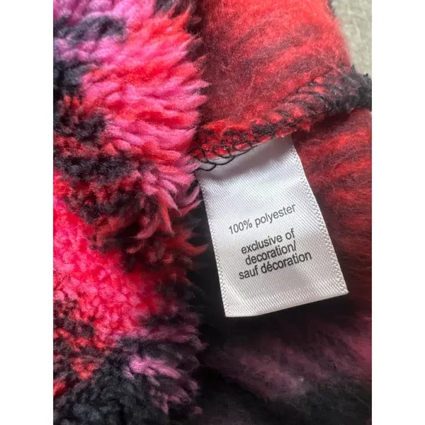 Maurices Womens Red & Black Plaid Sherpa Top & Shorts Set Large Cozy Winter Wear - Image 5
