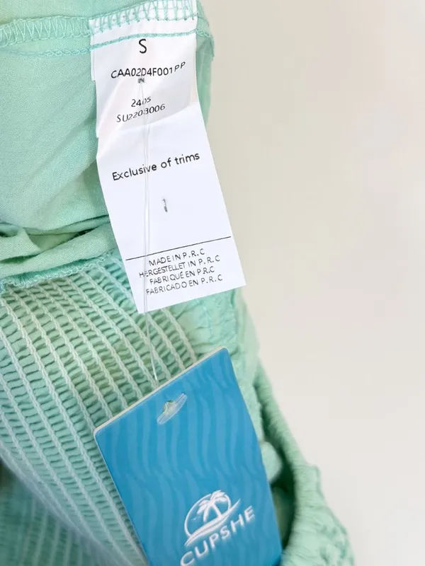 NWT Cupshe Chevron Smocked Waist Pants - Size: Small - Image 3