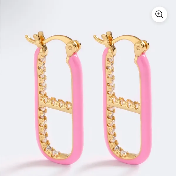 Emma Pills Earrings Pink - Image 4