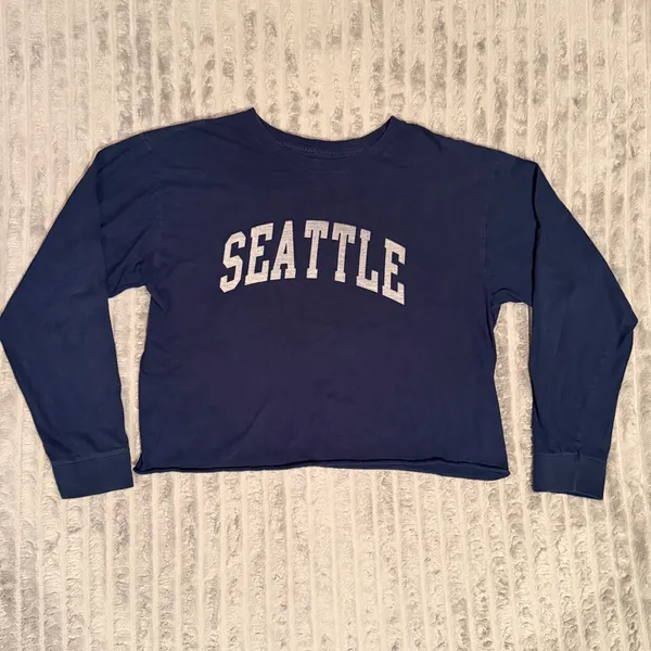 John Galt Seattle Graphic Long Sleeve Cropped Tee Navy Brandy Melville OS - Image 2