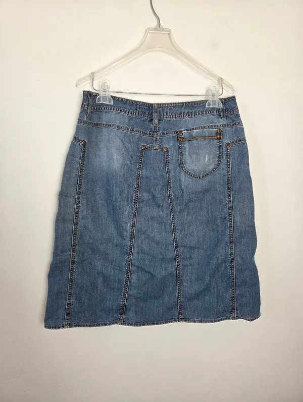 Jeanstar Denim Skirt A-Line Knee Length Y2K 90s Medium Wash Retro Casual Medium - Image 7