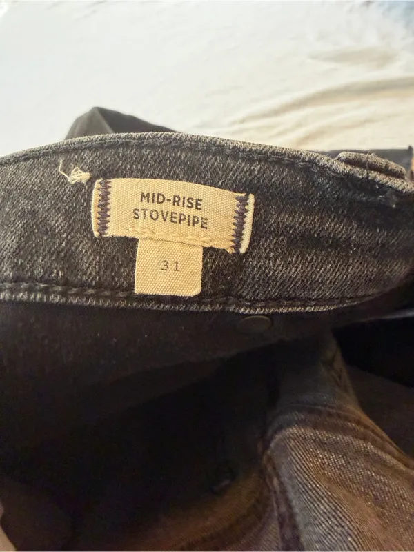 Madewell Stove Pipe Jeans 31 Armand Wash Black Faded - Image 4