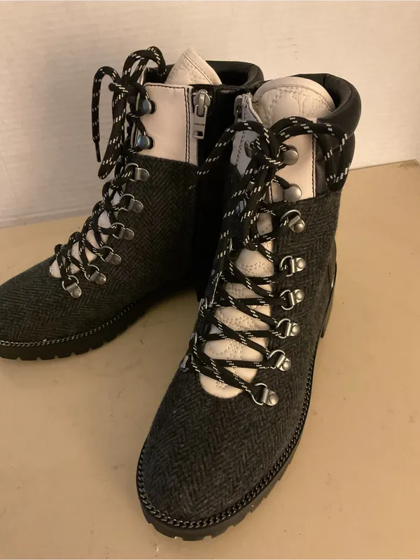 Coach women gray tweed black leather combat boots US 6 - Image 2