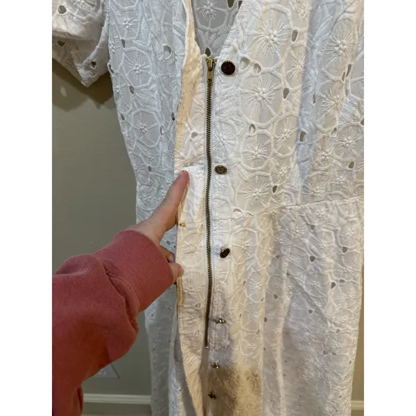 DYVNA Floral‎ Cutwork Maxi Dress White Size 12 Hammered Buttons Lace Eyelet - Image 6