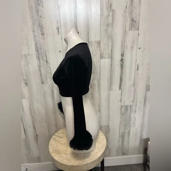 XS Black Velvet Zip Front Crop Top w/ Fur Cuff Sleeves | Long Sleeve Party Top - Image 3