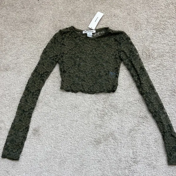 Urban Outfitters Danica Lace Sheer Long Sleeve Top NWT - Image 2