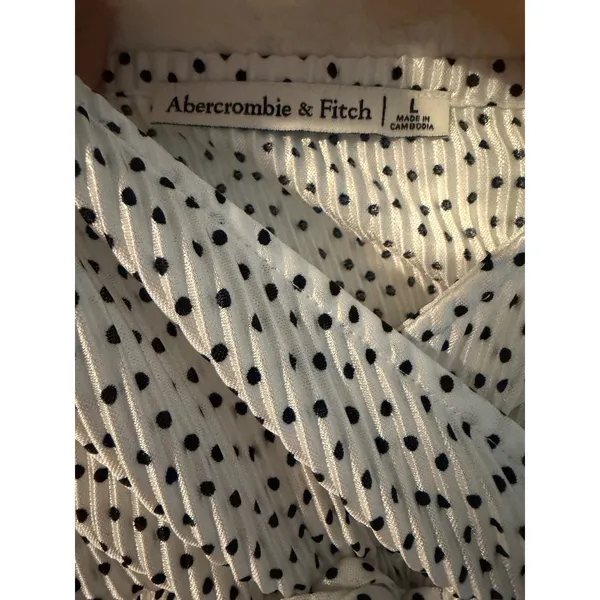 Abercrombie‎ & Fitch White Polka Dot Pleated Smocked Cami Peplum Top Large - Image 2