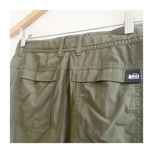 REI Hiking Shorts Womens Size 2 Army Green Relaxed Fit Cargo Pocket Activewear - Image 3