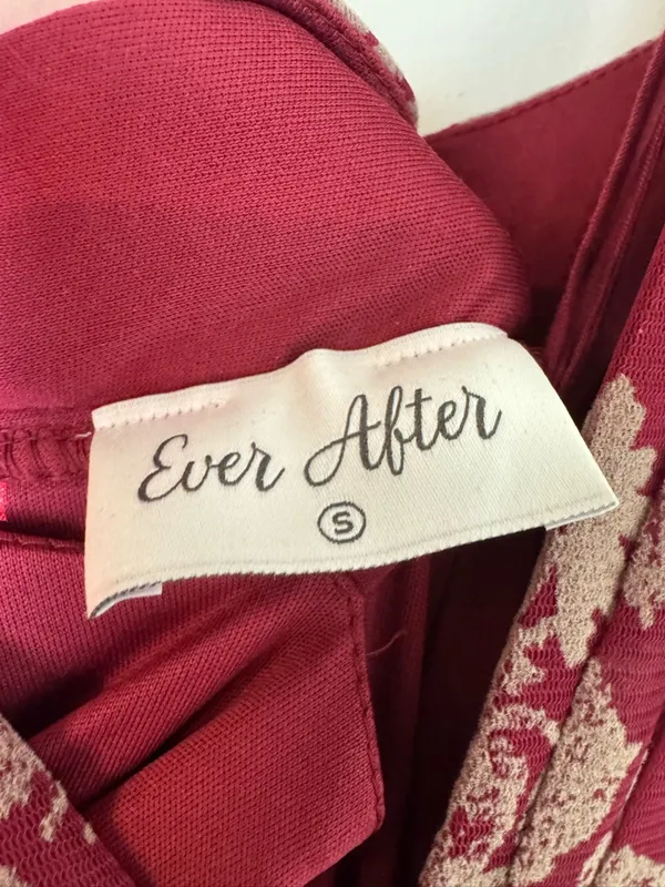 Ever After Red Floral Sleeveless V-Neck Open Back Maxi Dress NWT Size S - Image 6