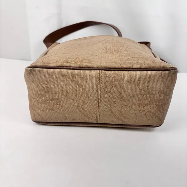 Vintage Nina Ricci Paris Monogram Drawstring Bucket Bag Made in Italy - Image 5