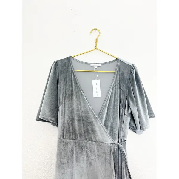 Baltic Born Katelyn Velvet Wrap Maxi Dress Dusty Blue Size XL Wedding Party NWT - Image 5