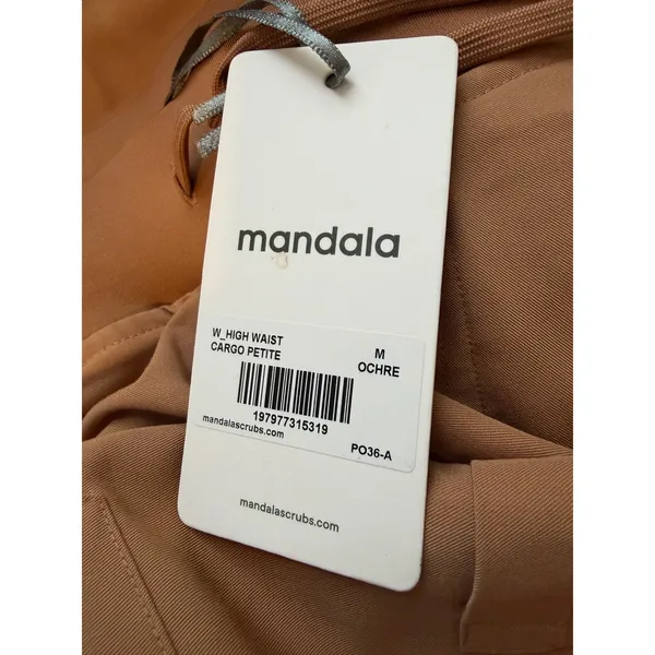 Mandala‎ Ochre High Waist Cargo Petite Scrub Pants Womens Size Medium NWT - Image 3