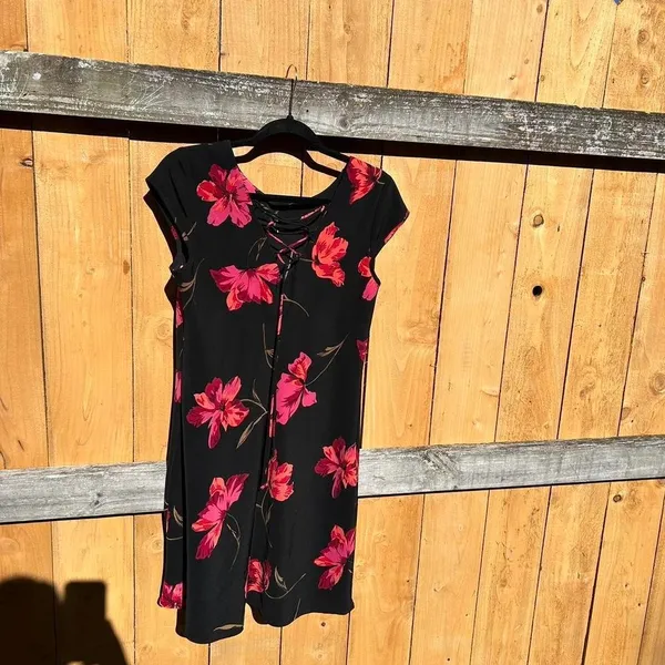 Vintage 90s black & red‎ floral sexy dress size medium - Image 4
