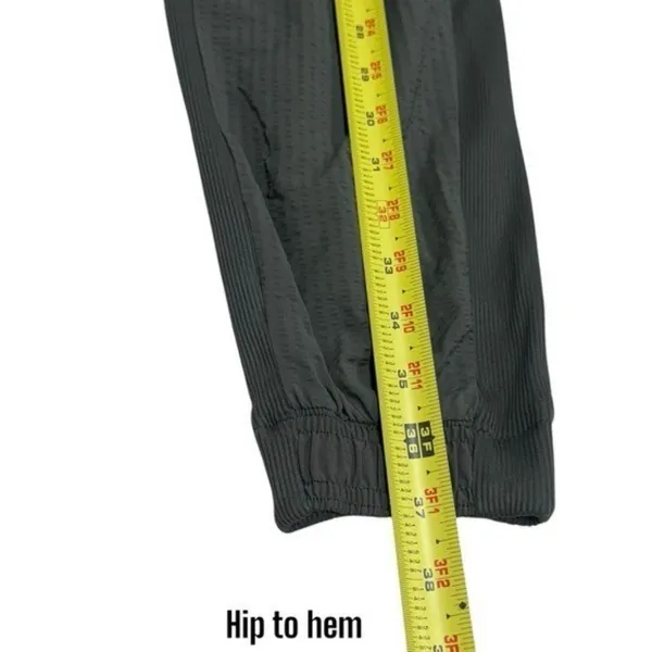 Athleta Textured Brooklyn Jogger Pants Olive Green Stretch Athletic Gym 4‎ - Image 8