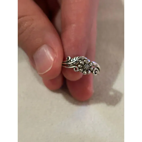 Ring band 925 sterling silver unique rare size 6 flowers - Image 4