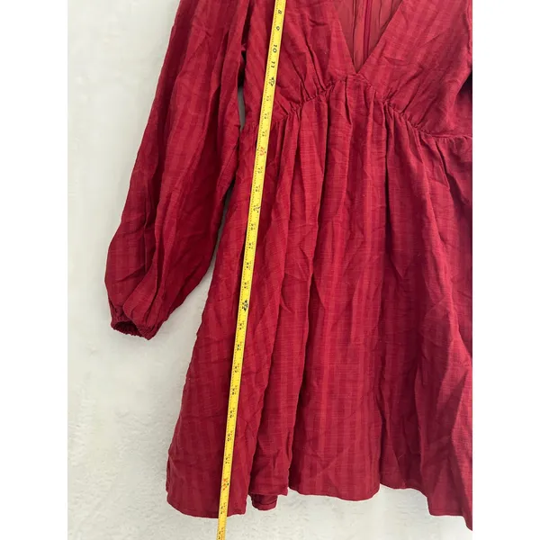 Lulus Wine Red V-Neck‎ Puff Sleeve Babydoll Mini Dress Textured Small NWT - Image 4