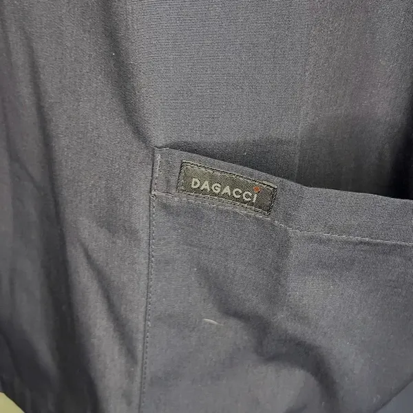 Dagacci Unisex V-neck navy scrub top Size Small NWOT - Image 4