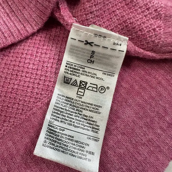 GAP Women's Pink V-Neck knit Sweatshirt - Image 8