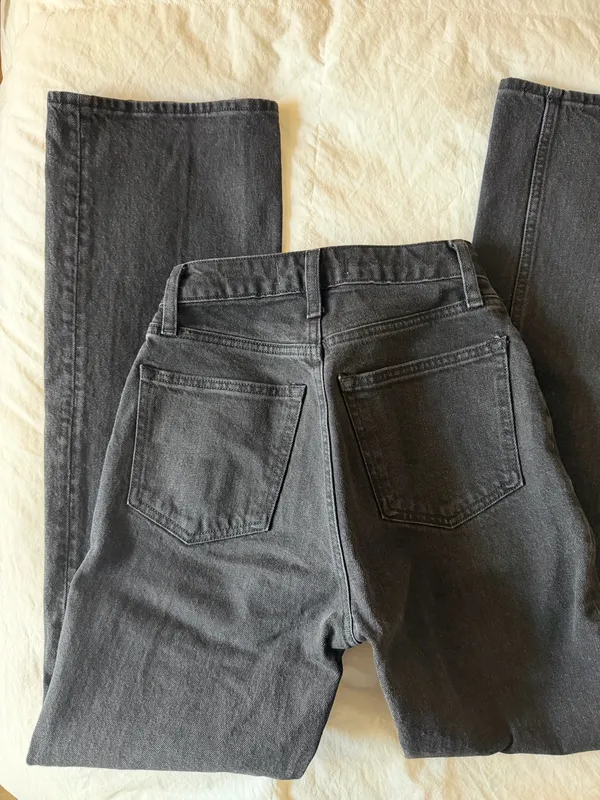 Abercrombie 90s Relaxed High-Rise Jeans - Image 5