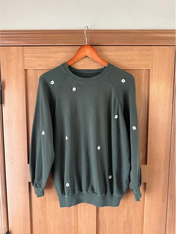 THE GREAT. The College Crewneck Sweatshirt Olive Floral Embroidered Women’s 0 XS - Image 3