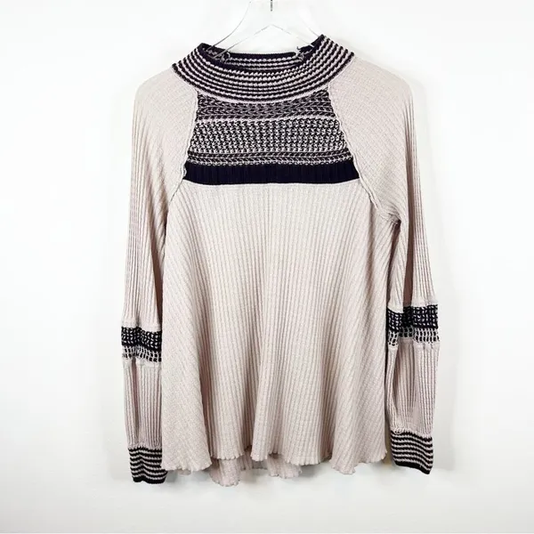 Free People Snow Day Thermal Mock Neck Top Women's Size M‎ Waffle Knit - Image 3