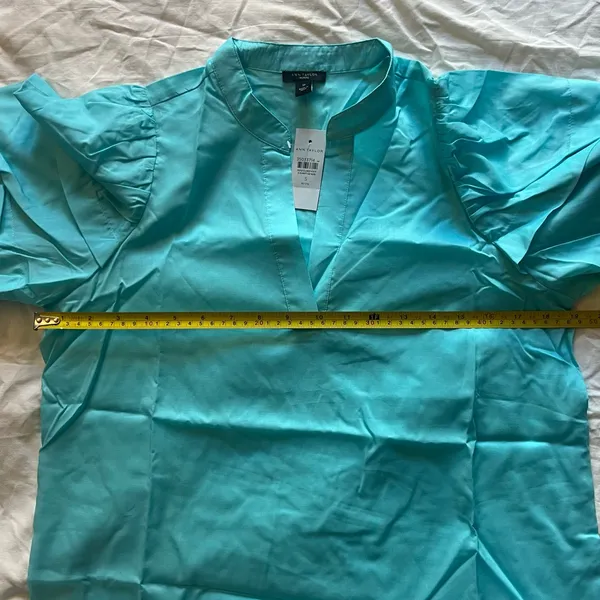 Ann Taylor Split Neck Puff Sleeve Top Size SP - Image 6