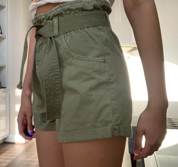 Abercrombie high waisted Tie Front Shorts - Image 6