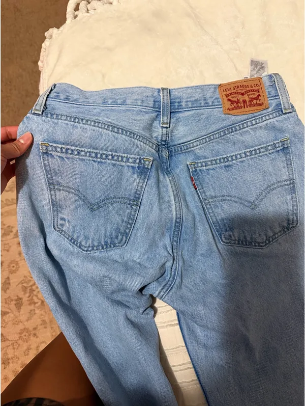 Levi’s Low Pro Jeans - Image 2