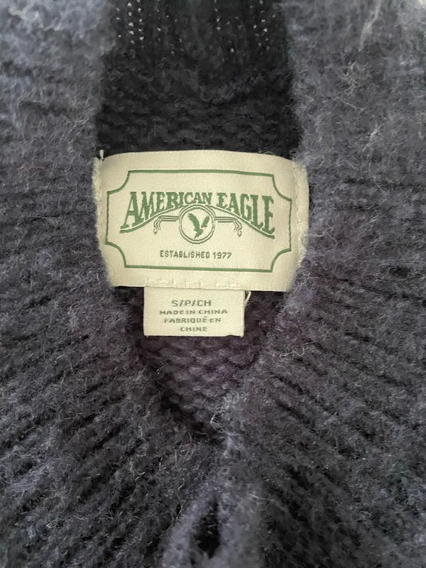 American Eagle Sweater - Image 3
