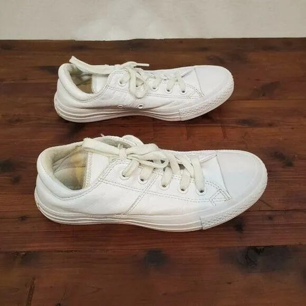 Converse Womens Shoes Size 6 White Leather Chuck Taylors Lace-Up Low Top - Image 3