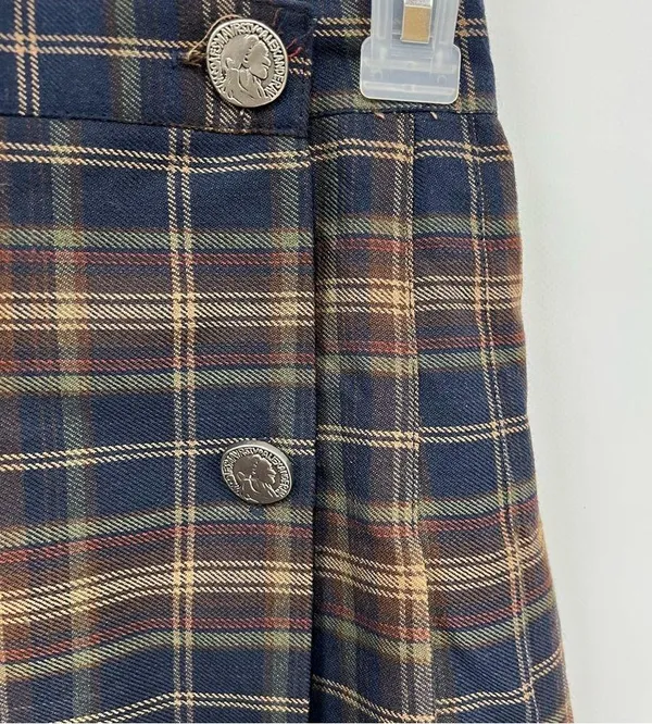 Tracy Evans Vintage size small wrap around vintage plaid skirt rayon blend made in the USA - Image 5
