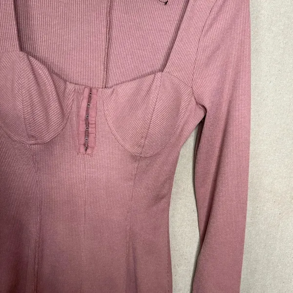 ASTR The Label Blush Ribbed Long Sleeve Bodycon Dress Knee Length Size M - Image 5