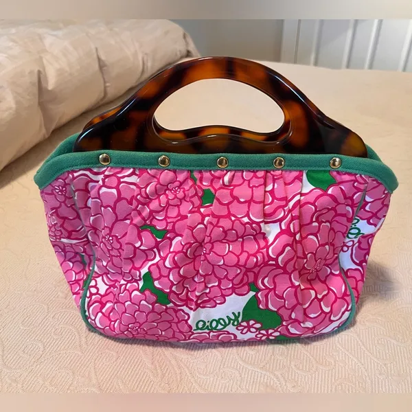 Lilly Pulitzer Pink and Green Floral Tote with Tortoiseshell Handle - Image 2