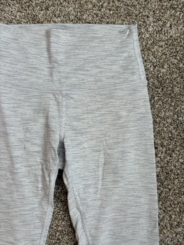 White and Gray Lululemon Wunder Under Leggings - Image 2