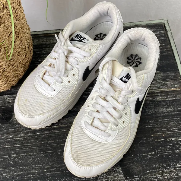 Nike Air Max DH8010 White & Black Athletic Sneaker Shoes 7 - Image 5