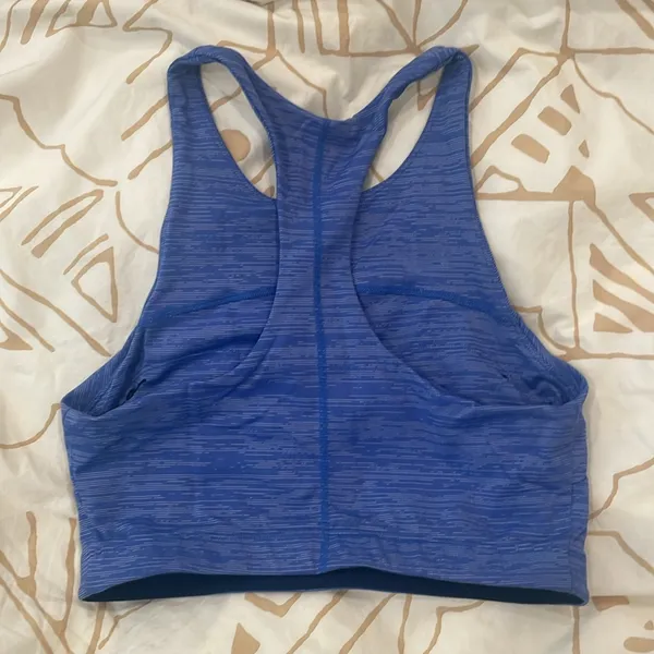 Blue Outdoor Voices Sports Top Size Small - Image 2