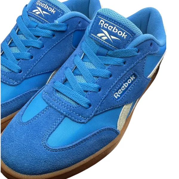 Reebok Classic Blue Retro Sneakers Gum Sole New - Image 3