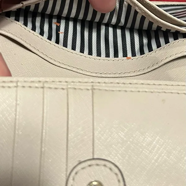 Kate Spade Black & Cream Wallet-Preowned-see wear in pics-Will heavily discount - Image 8