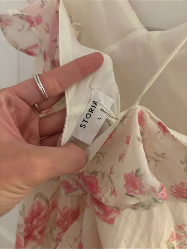 Storia Pink Floral Ruffle Maxi Dress NWT - Image 4