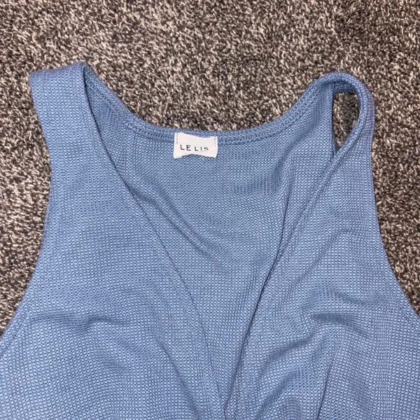 LE LIS BOUTIQUE tank top blue size Medium - Image 3